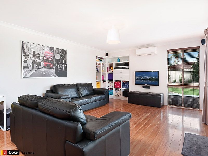 10 Sellen Court, Leeming WA 6149