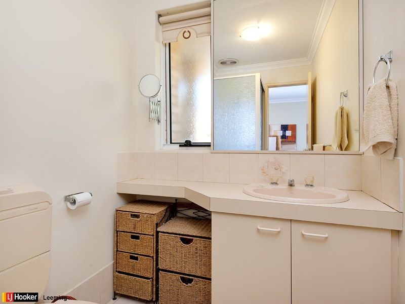 4 Jensen Court, Leeming WA 6149