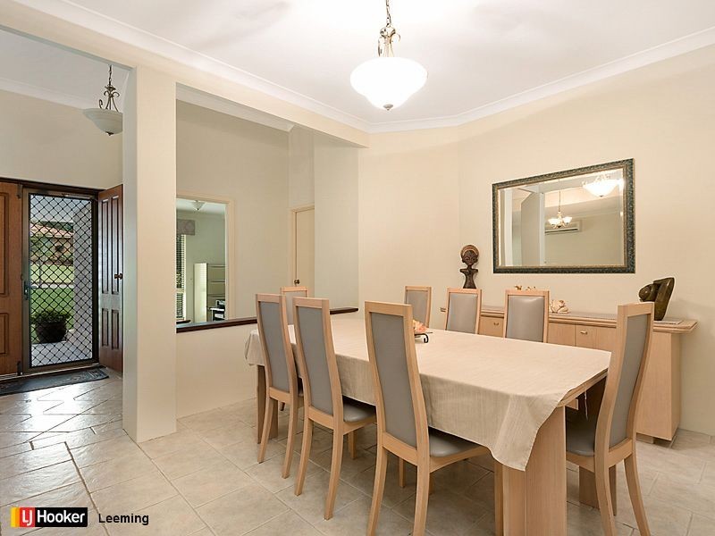 21 Underwood Grove, Kardinya WA 6163