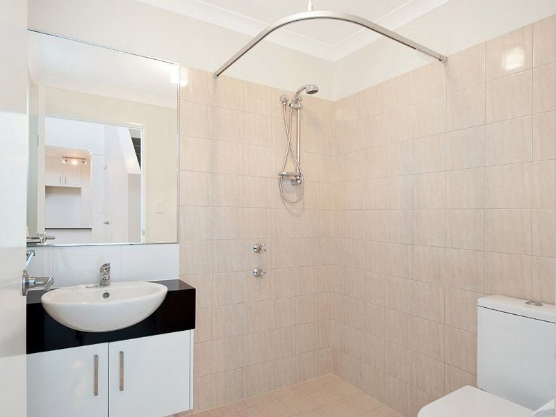 28/36 Wialki Lane, Canning Vale WA 6155