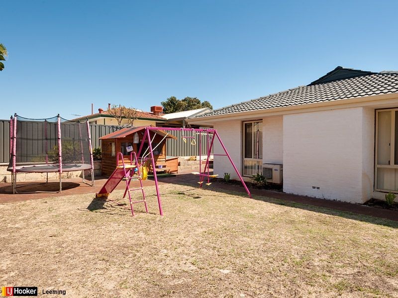 11 Darley Circle, Bull Creek WA 6149