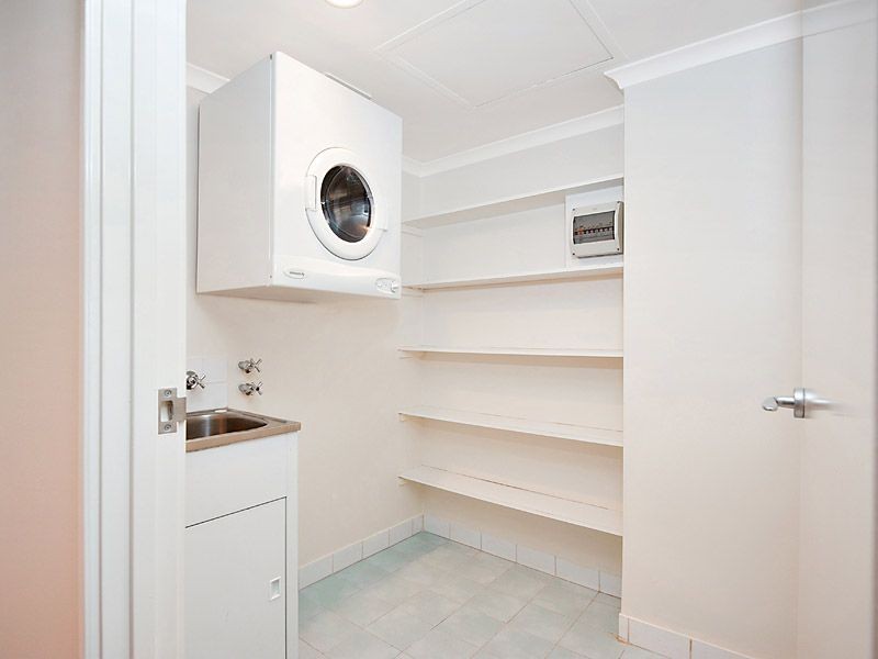 8/82 Royal Street, East Perth WA 6004