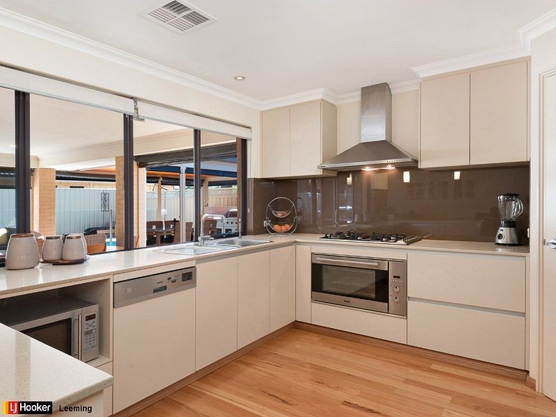 14 Clontarf Terrace, Canning Vale WA 6155