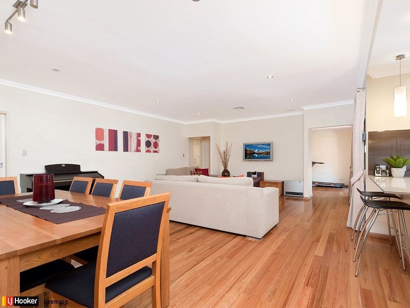 14 Clontarf Terrace, Canning Vale WA 6155