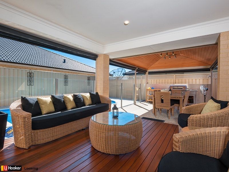 14 Clontarf Terrace, Canning Vale WA 6155