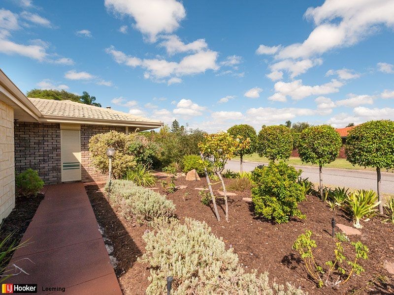 4 Bagot Court, Leeming WA 6149
