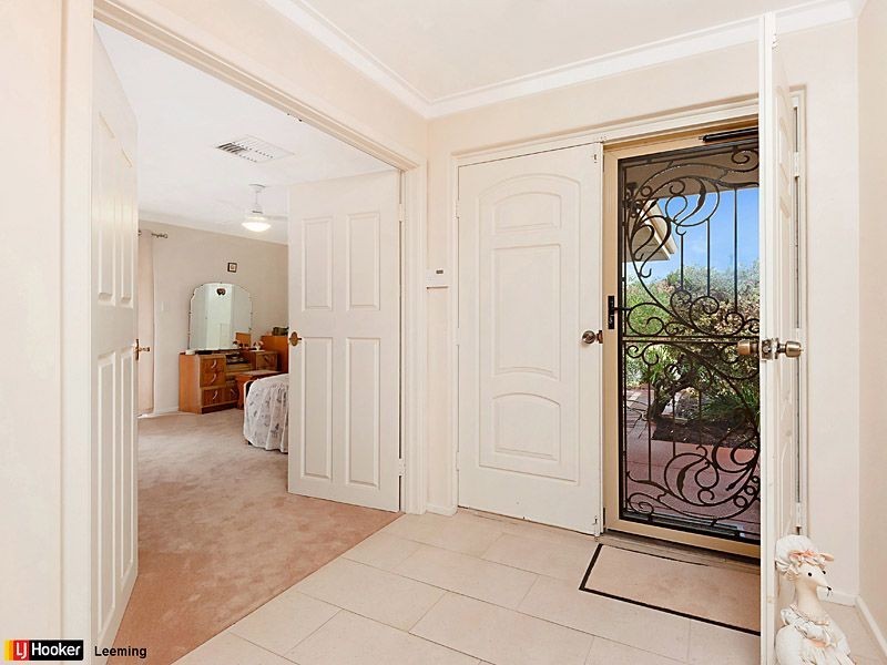 4 Bagot Court, Leeming WA 6149