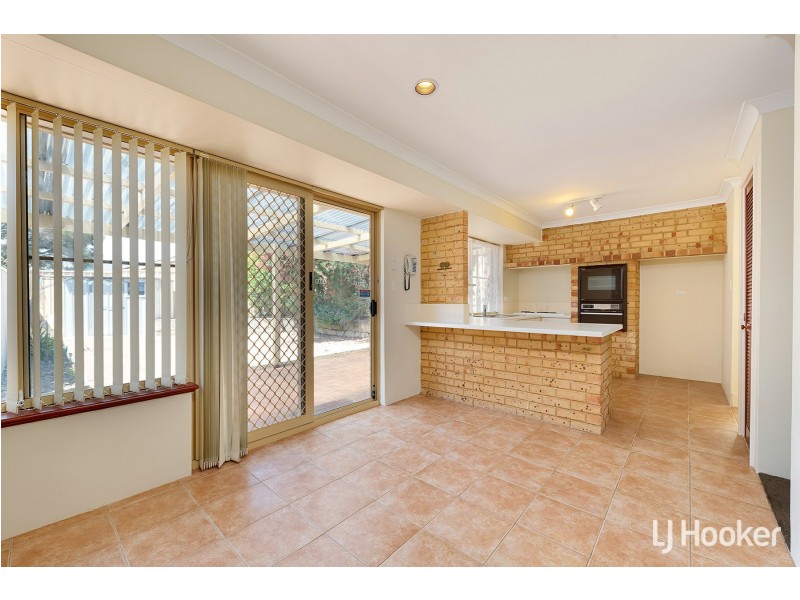 15A Mifflin Place, Leeming WA 6149