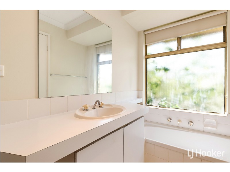 15A Mifflin Place, Leeming WA 6149