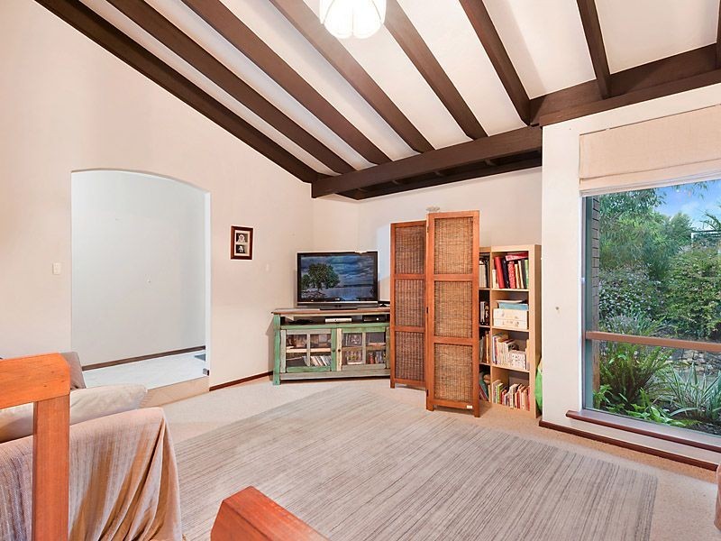 43 Gladstone Road, Leeming WA 6149