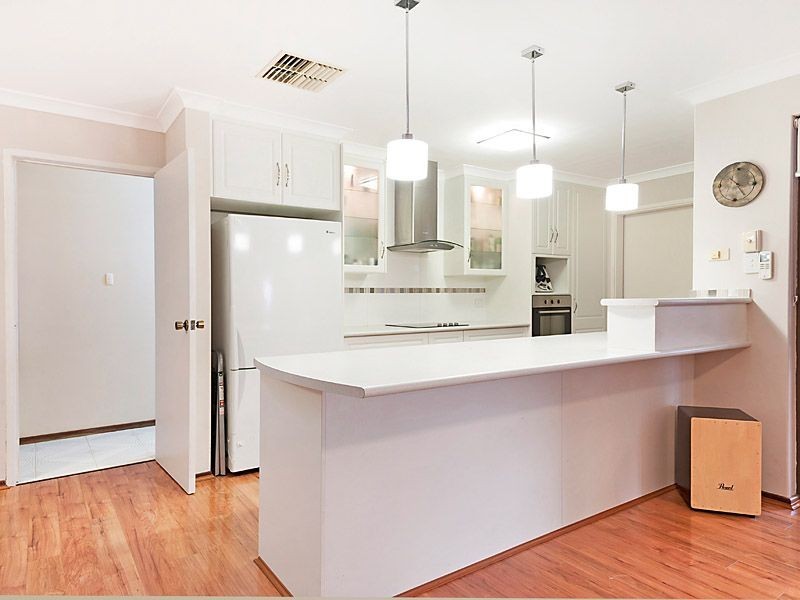 43 Gladstone Road, Leeming WA 6149