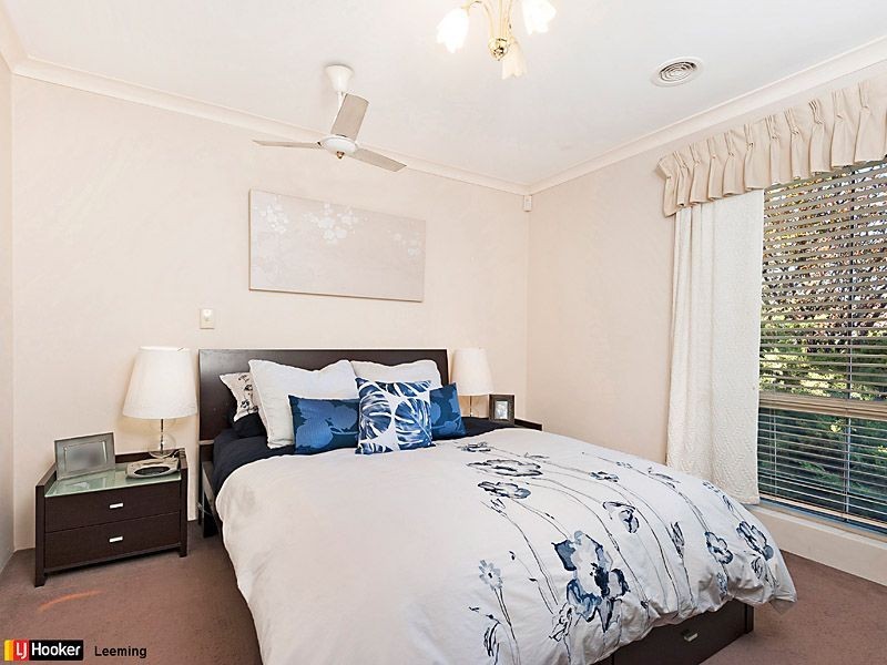 18 Turnbury Park Drive, Jandakot WA 6164