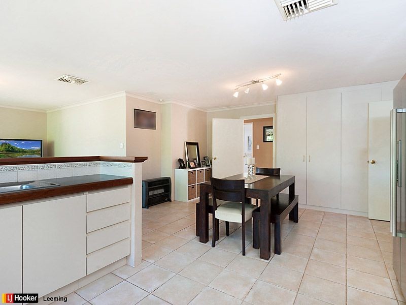 18 Turnbury Park Drive, Jandakot WA 6164