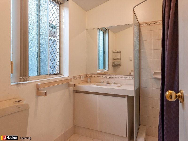 18 Turnbury Park Drive, Jandakot WA 6164