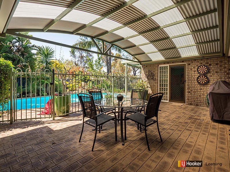 8 Meharry Road, Leeming WA 6149