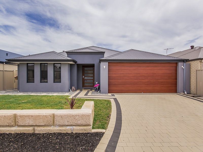 25 Hayeswater Circuit, Waikiki WA 6169