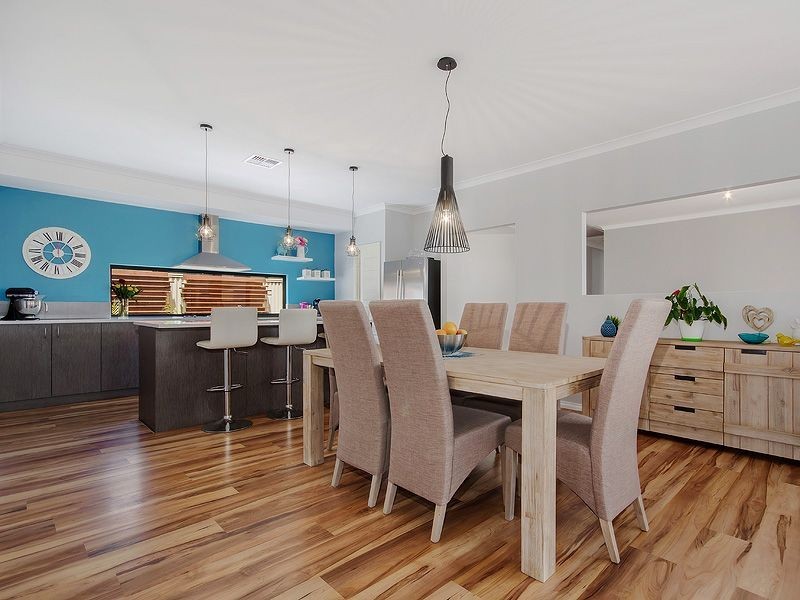 25 Hayeswater Circuit, Waikiki WA 6169