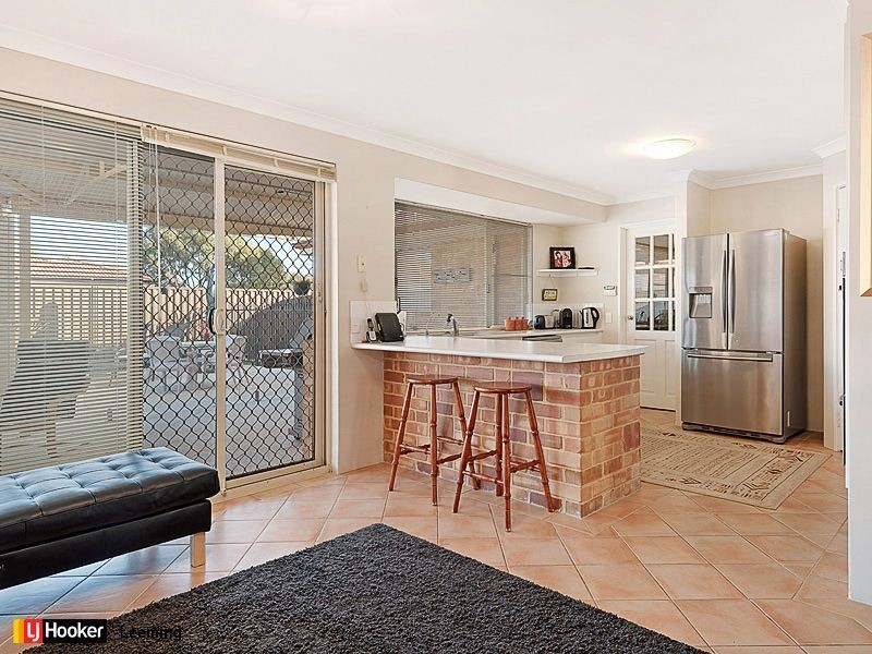 28 Pennlake Drive, Spearwood WA 6163