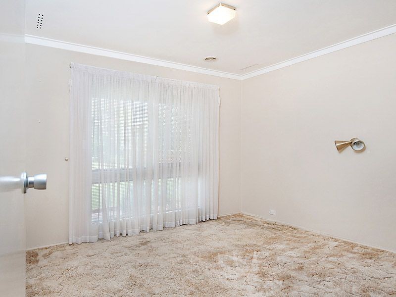 210 Riseley Street, Booragoon WA 6154