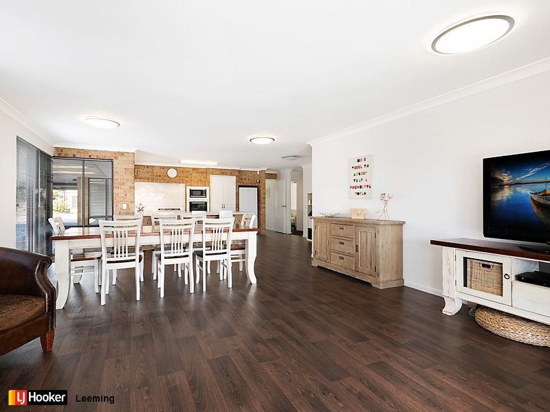 25 San Miguel Drive, Leeming WA 6149