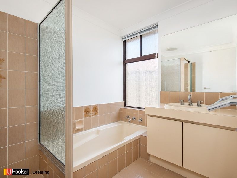 25 San Miguel Drive, Leeming WA 6149