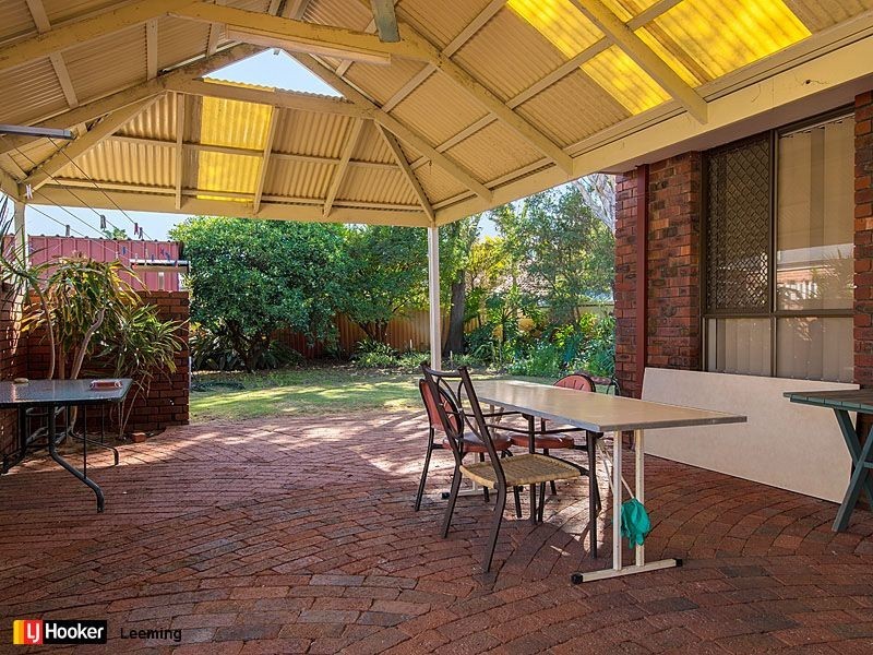 6 Loris Way, Kardinya WA 6163