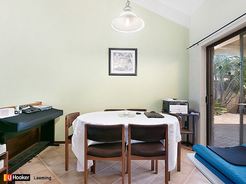 6 Loris Way, Kardinya WA 6163