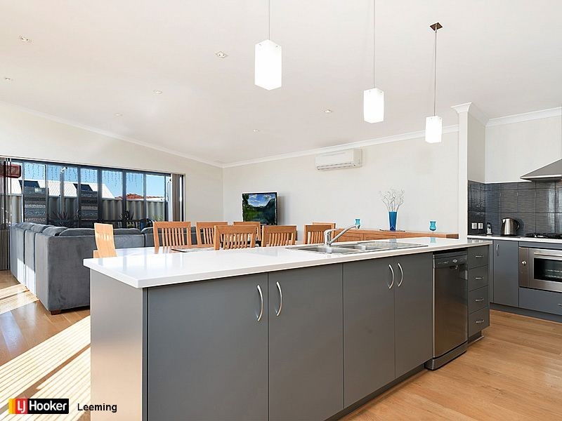 3B Classon Gardens, Leeming WA 6149