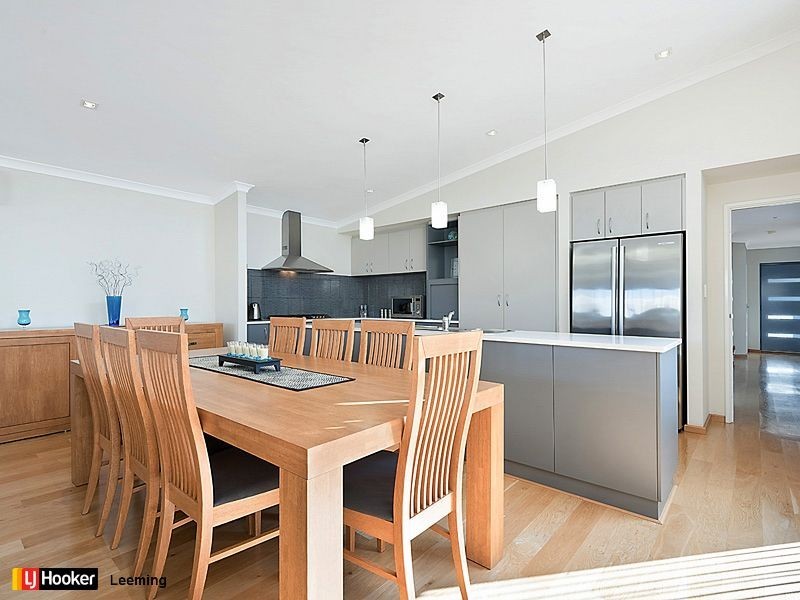 3B Classon Gardens, Leeming WA 6149