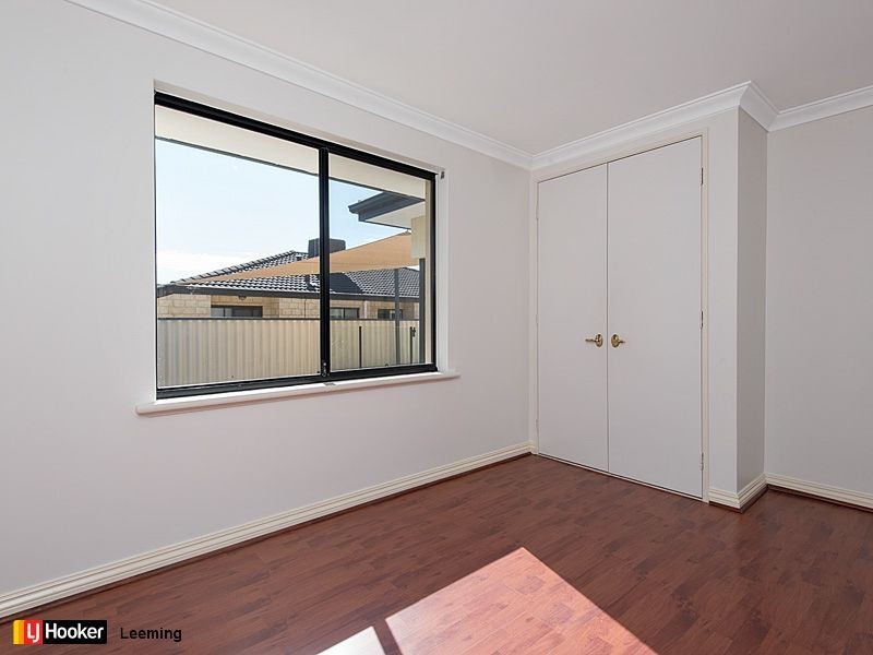 8 Atkinson Gardens, Leeming WA 6149