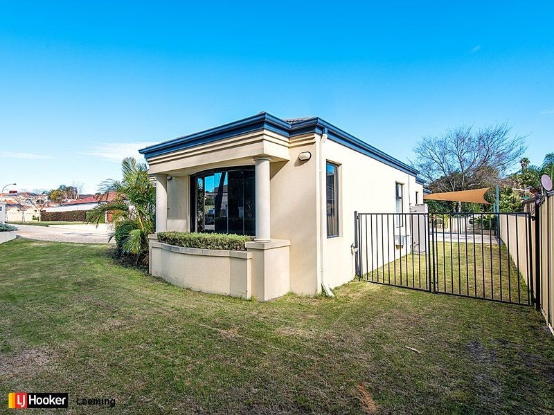 8 Atkinson Gardens, Leeming WA 6149