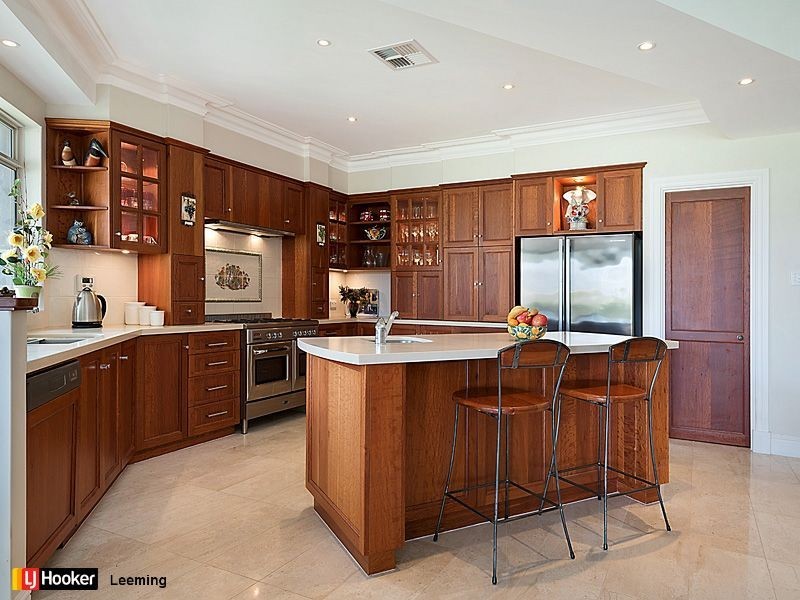 56 Glen Iris Drive, Jandakot WA 6164