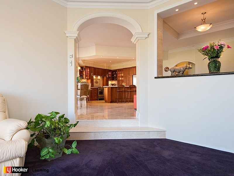 56 Glen Iris Drive, Jandakot WA 6164