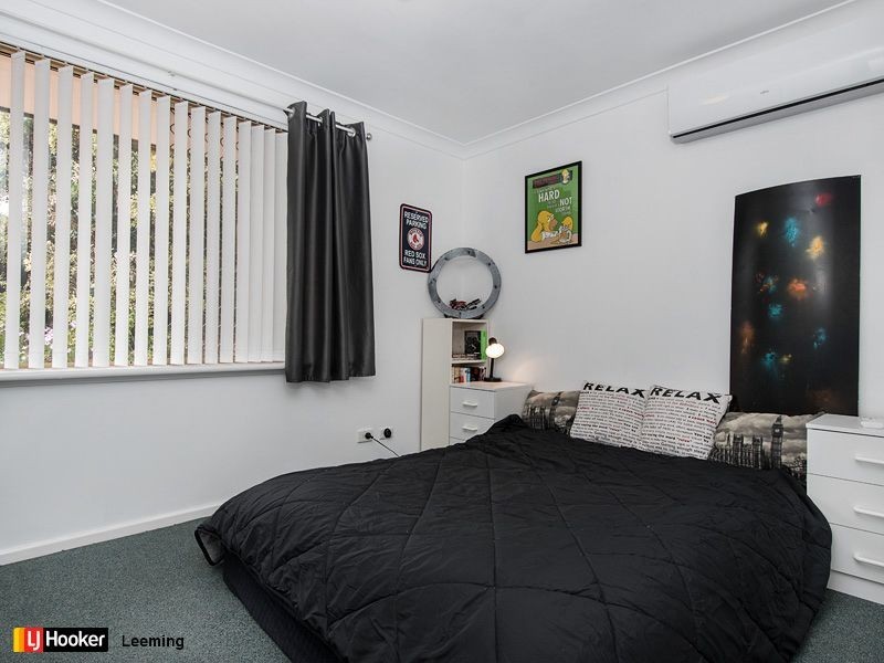 14 Demasson Rise, Leeming WA 6149