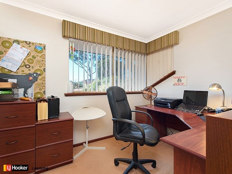 14 Demasson Rise, Leeming WA 6149