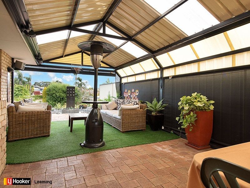 14 Demasson Rise, Leeming WA 6149