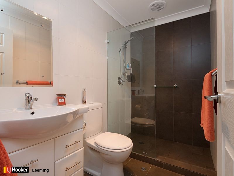 6 Sellen Court, Leeming WA 6149