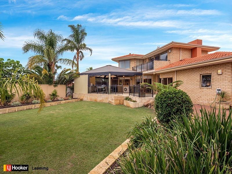 6 Sellen Court, Leeming WA 6149