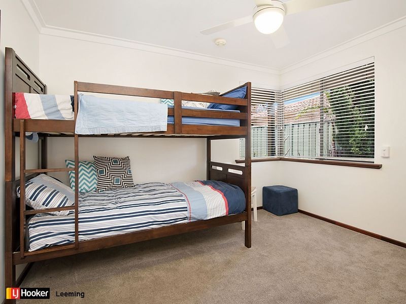 8 Charrington Court, Leeming WA 6149