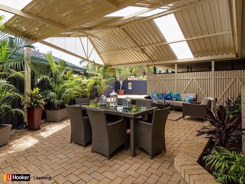 8 Charrington Court, Leeming WA 6149