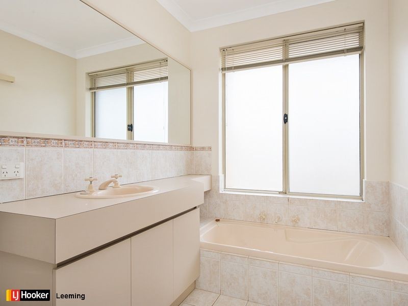 15 Glen Iris Drive, Jandakot WA 6164