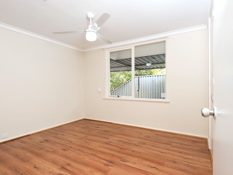 35 Abbott Way, Swan View WA 6056