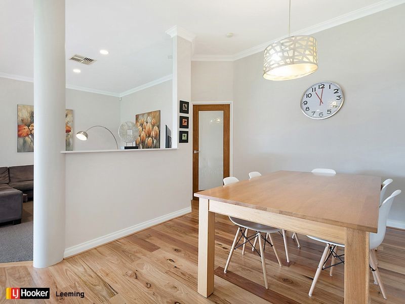 7 Greenlea Rise, Leeming WA 6149