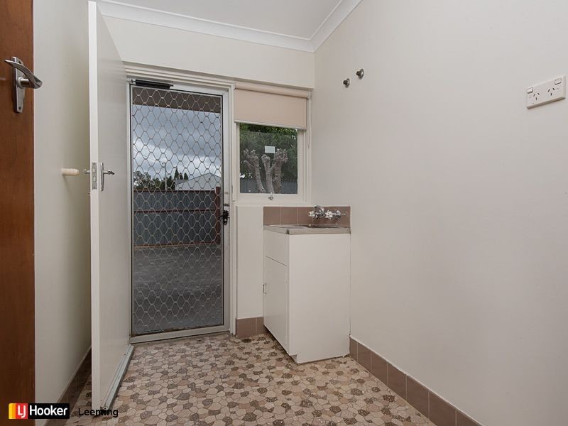 19 Gertrude Avenue, Champion Lakes WA 6111