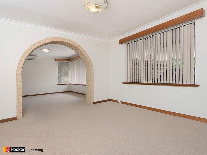 19 Gertrude Avenue, Champion Lakes WA 6111