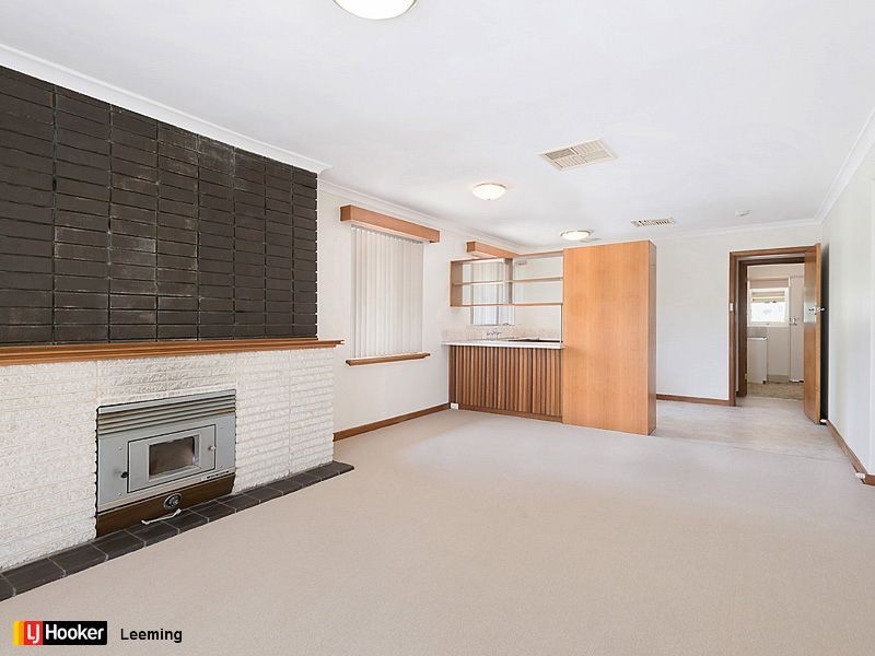 19 Gertrude Avenue, Champion Lakes WA 6111