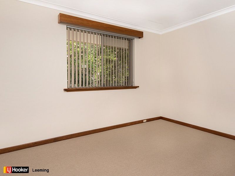 19 Gertrude Avenue, Champion Lakes WA 6111