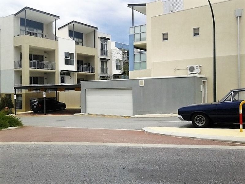 1/6 Ibera Way, Success WA 6164