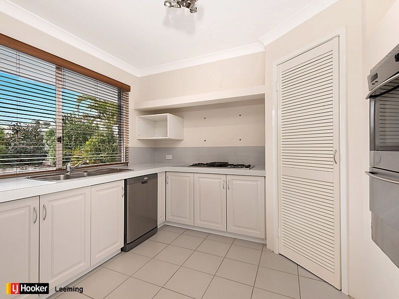 5 Sunshine Place, Bibra Lake WA 6163