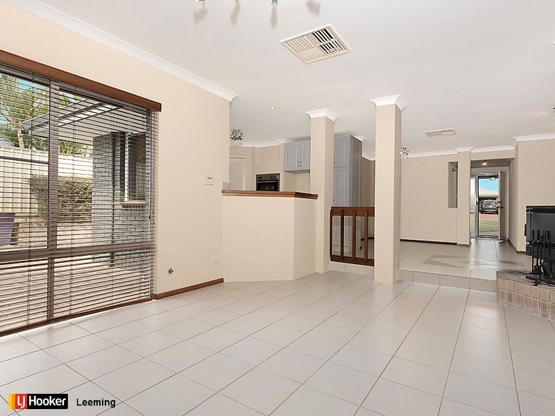 5 Sunshine Place, Bibra Lake WA 6163
